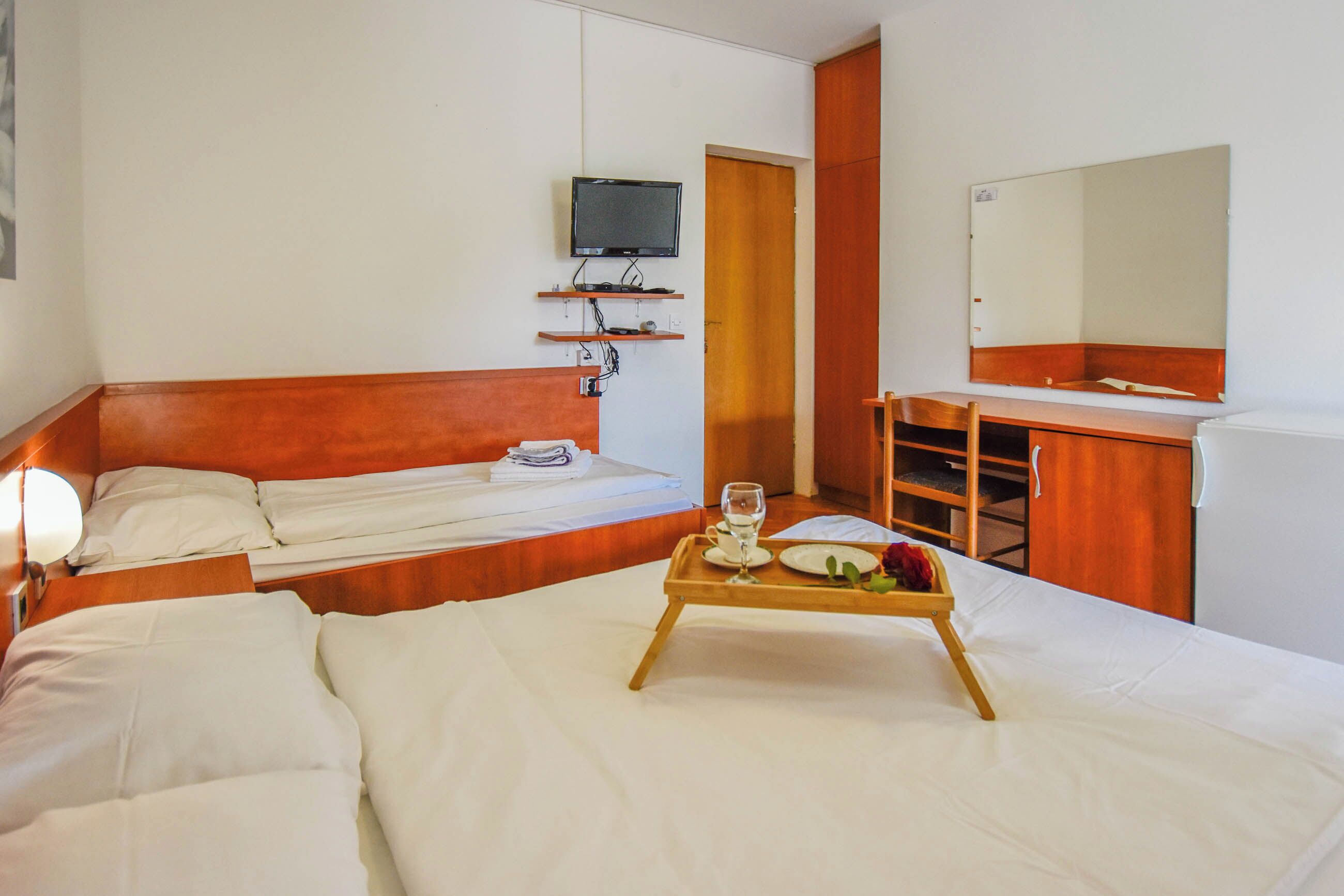 Apartment (A2)