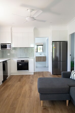 Fridge, microwave, oven, stovetop - Studio11@Vincentia offers a quiet, intimate escape designed for pure relaxation. (Vincentia)