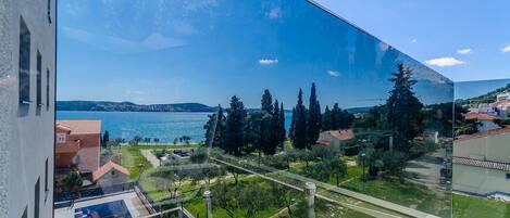 Apartment (A1) | Outdoor pool