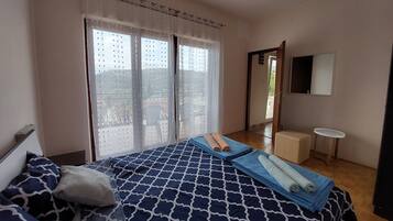 Apartment (A1) | Iron/ironing board, free WiFi