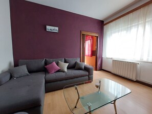 Apartamento (A1) | Sala de estar | DVD player