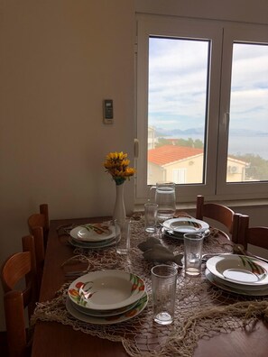 Studio (A2) | Dining - Apartments Mladen (Okrug)