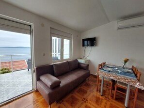 Studio (A2) | Dining - Apartments Mladen (Okrug)
