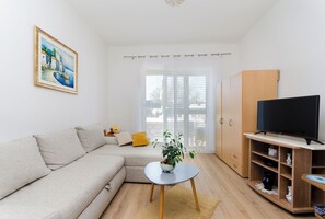 Căn hộ (A2) | Phòng khách