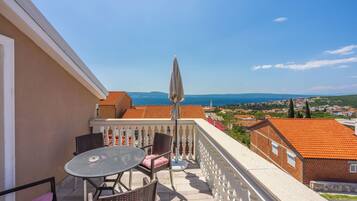 Apartment (A1) | Water view