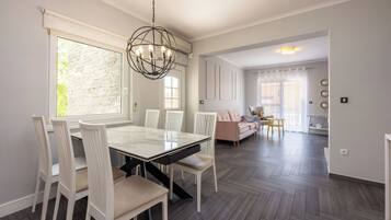 Apartment (A3) | Living room