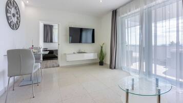 Apartment (K1) | Living room
