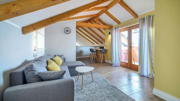 Apartment (A5) | Living room