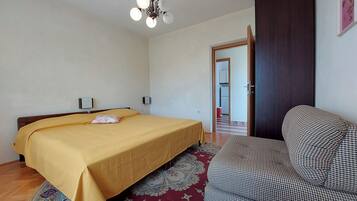 Apartment (A1) | Iron/ironing board, free WiFi