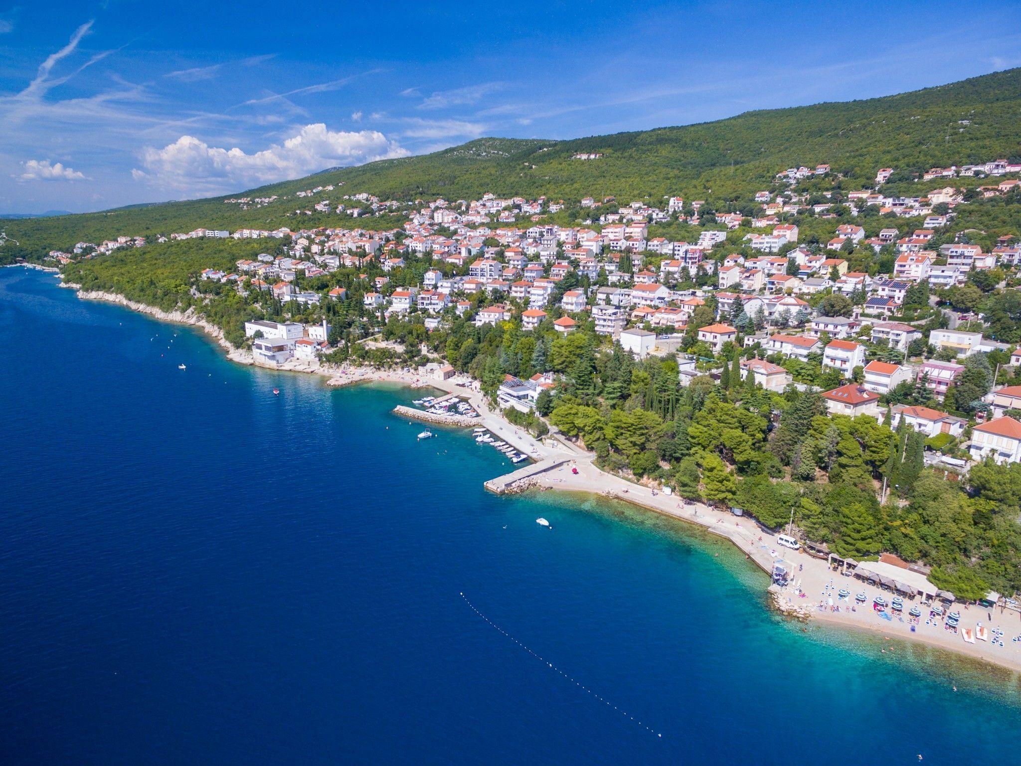 Una playa cerca