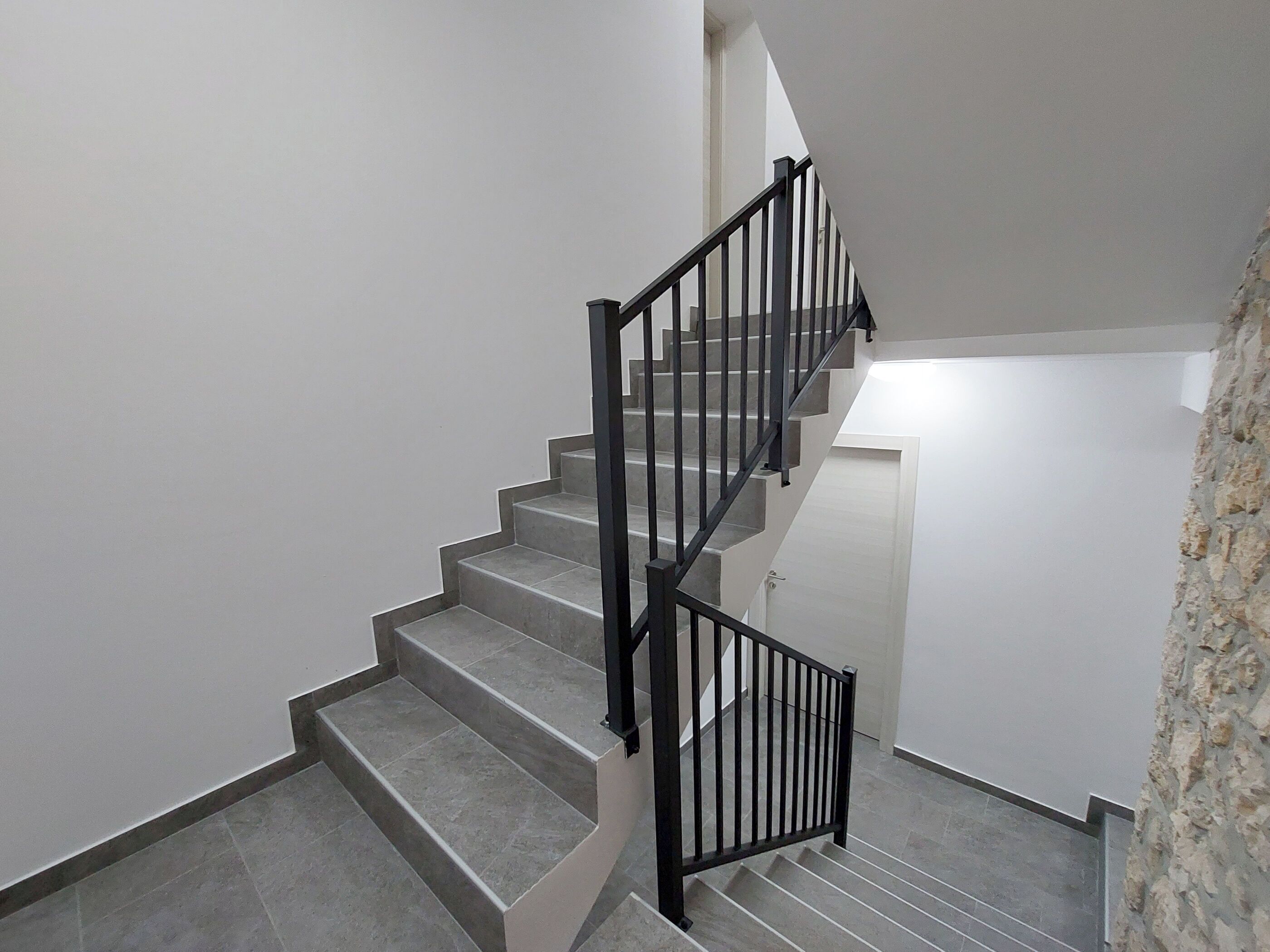 公寓 (A1) | 楼梯