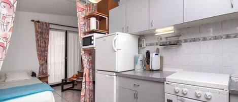 Apartment (A2) | Private kitchen