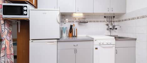 Apartment (A2) | Eigene Küche