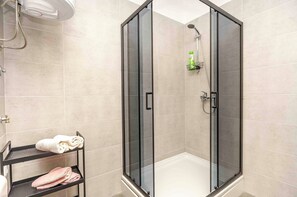 Apartment (A1) | Bathroom - Apartments Ivka (Vodice)
