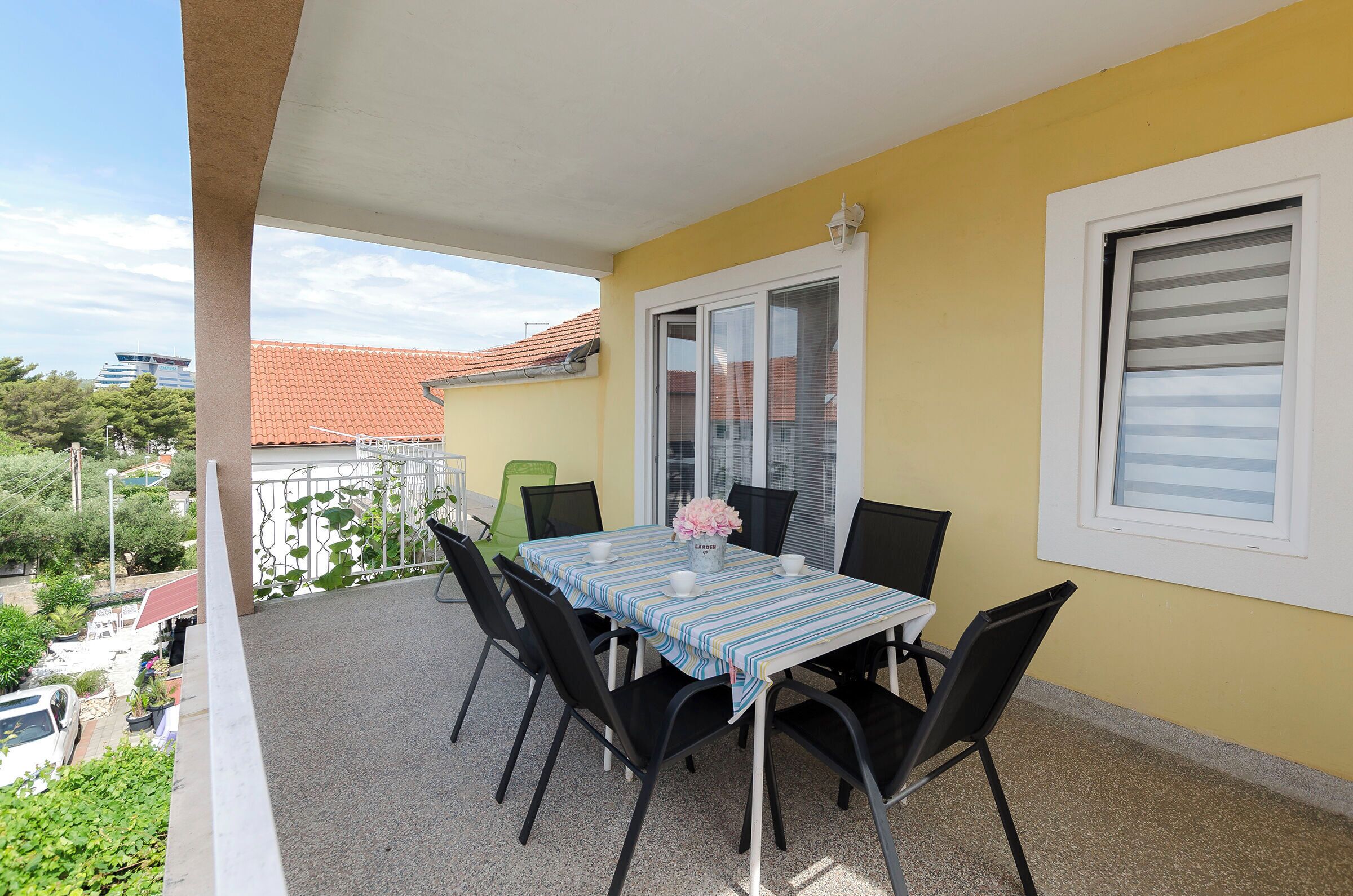 Apartment (A3) | Balcony