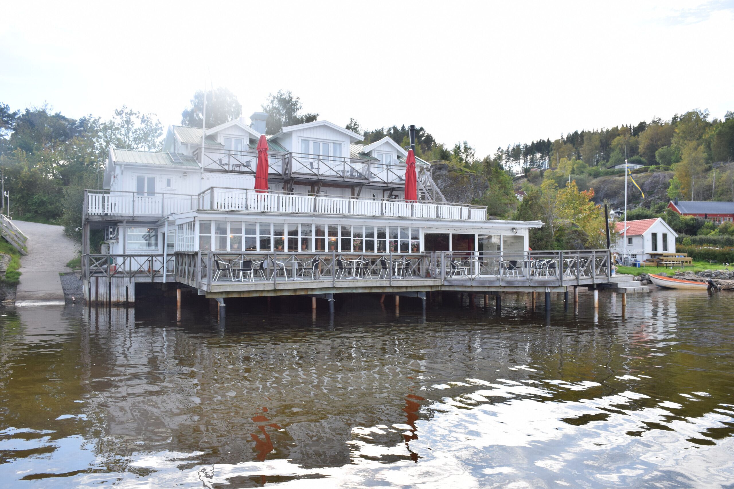 المنشأة من الخارج