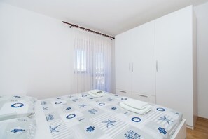 Apartment (A2)