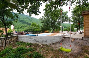 Courtyard - House Golovik (Moscenicka Draga)