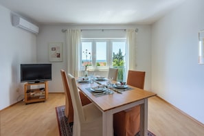 Apart Daire (A1) | Yemek sevisi