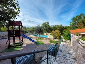 Property grounds - Apartments Nono (Crikvenica)