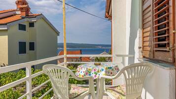 Apartment (A2) | Terrace/patio