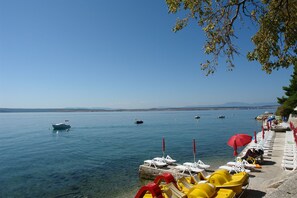 Beach - Apartments Dusanka (Crikvenica)