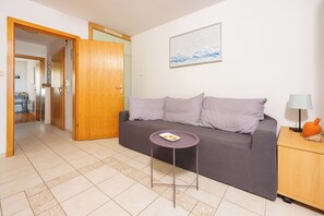 Apartment (A1) | Living room - Apartment Petak 2 (Crikvenica)