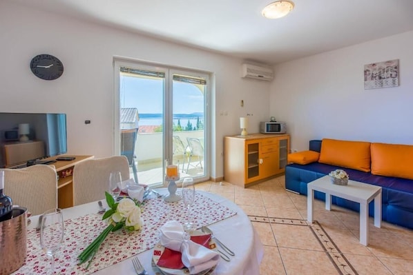 Apartment (A1) | Living room - Apartments Pirin (Crikvenica)