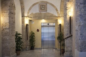 Interior - Hotiday Cagliari Lungomare (Cagliari)