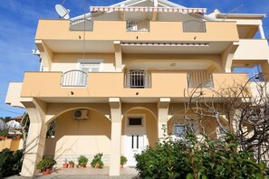 Building design - Apartments Mira (Zadar)