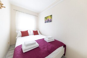 Apartment (A2) | Iron/ironing board, free WiFi - Apartments Mira (Zadar)