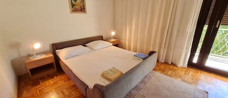 Apartment (A1)