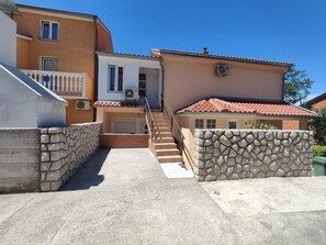 Building design - Apartments Natalija (Novi Vinodolski)