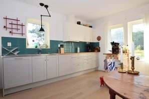 Coffee/tea maker, fridge, oven, stovetop - Sea View and 100 m to the Sea in Svanesund | SE09137 (Svanesund)