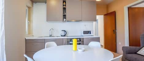 Apartment (A1) | Private kitchen