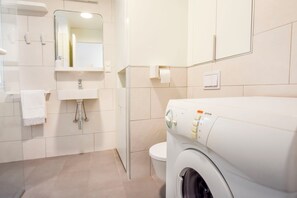 Apartment (A1) | Badezimmer