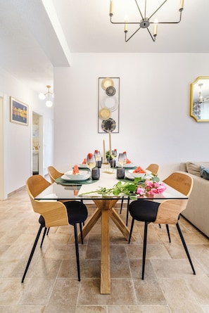 Dining - House Josipa (Supetar)