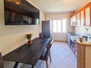 Apartment (A1) | Dining - Apartments Katica (Crikvenica)