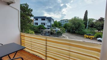 Apartment (A2) | Balcony