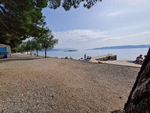 Beach - Apartments Vesna (Novi Vinodolski)