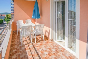 Apartment (A1) | Balcony - Apartments Etera (Sveti Filip i Jakov)
