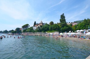 Beach - House Pobri (Opatija)