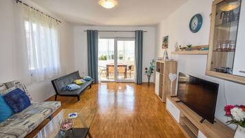 House | Living room