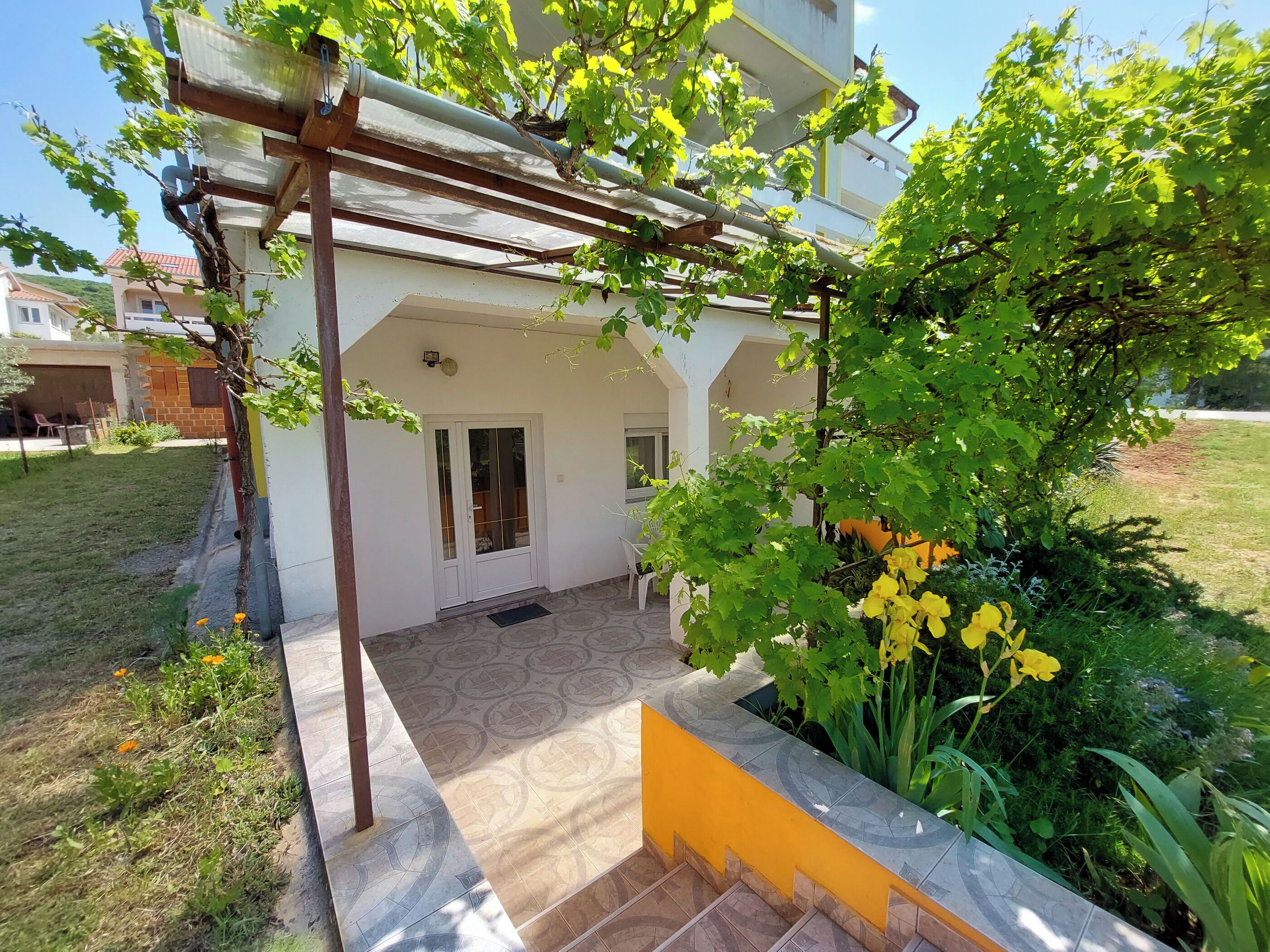 Apartment (A1) | Terrace/patio