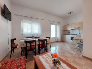 Apartment (A1) | Living room - Apartment Ankica (Punat)