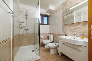 Apartment (A1) | Badezimmer | Dusche