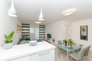 Apartment (A1) | Speisen