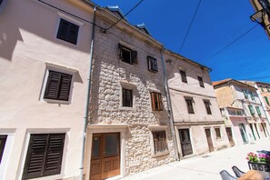 Exterior - Apartment Rustika (Skradin)