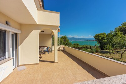 Apartments Star by the sea