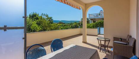 Apartment (A1) | Terrace/patio